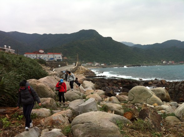 The Approach, Rocks Hopping