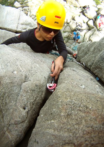 Learn how to place cams and nuts and be confident when you fall on them!