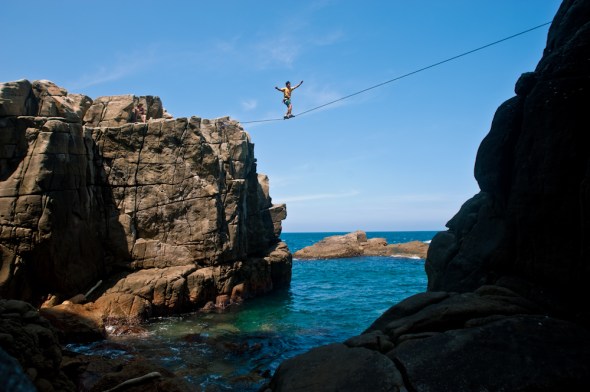 Our highline adventure in Long Dong