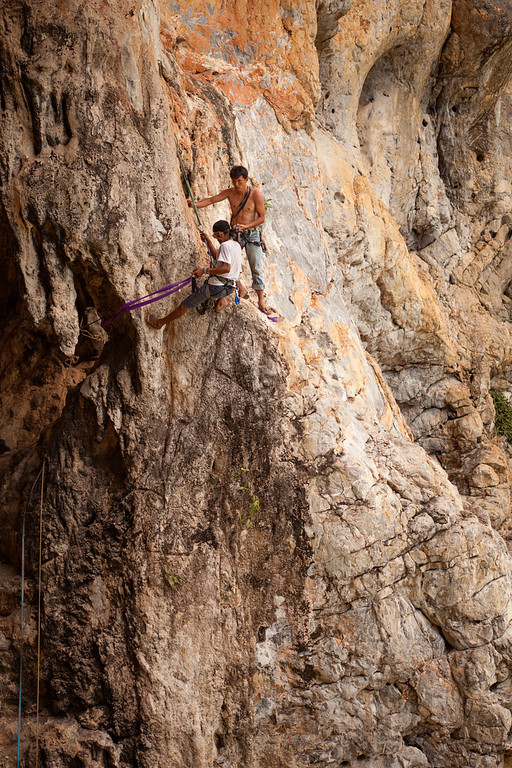 Maxi and i checking out the rigging and back up