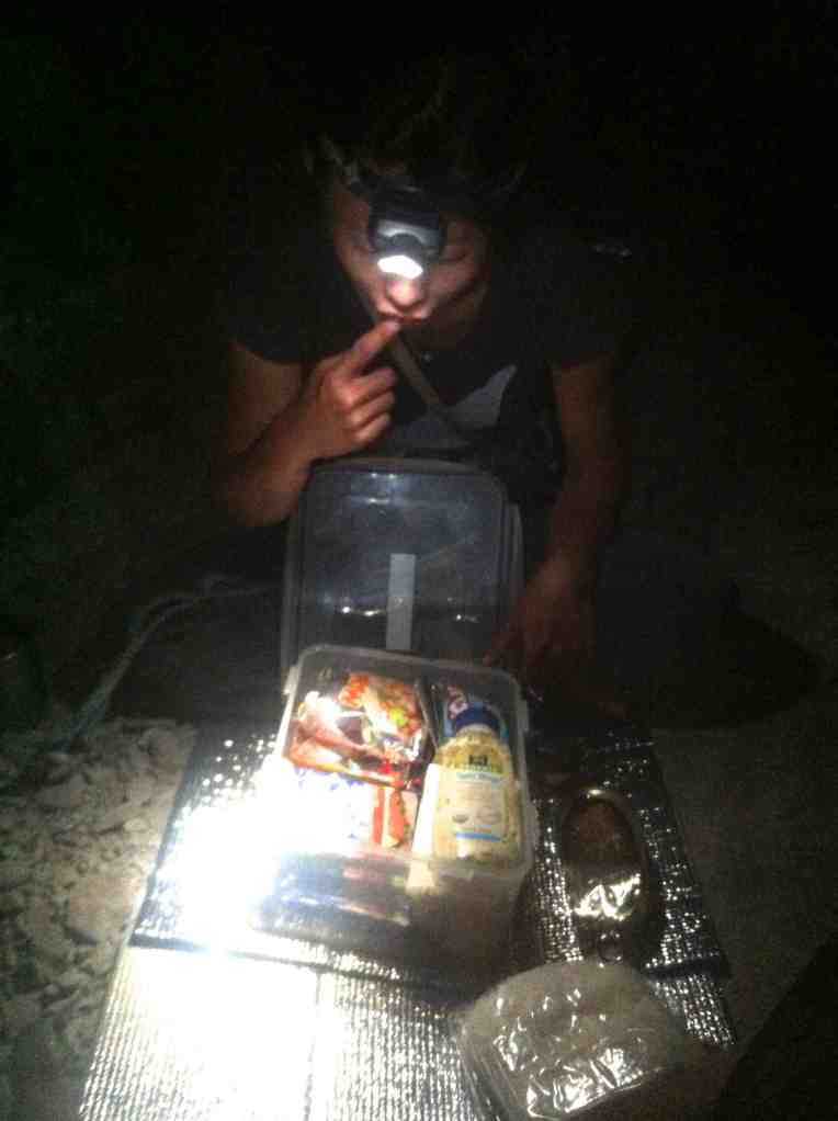 Food box opens and we get to enjoy the most luxurious Big wall we have done so far