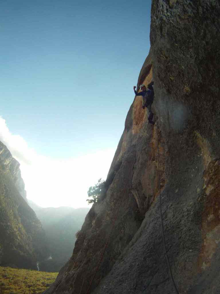 Power up after a drink and some baguette