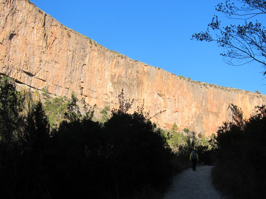 On pour way to one of our favorite sectors, Pared de Enfrente