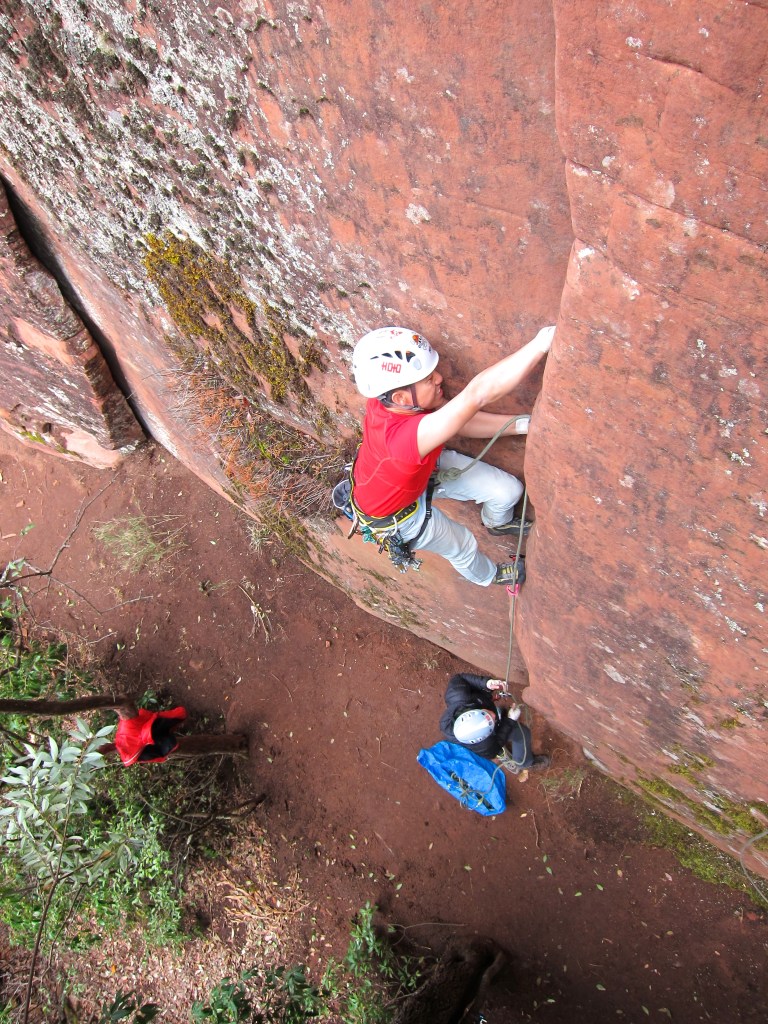 Naldo sinking a jam and a cam..