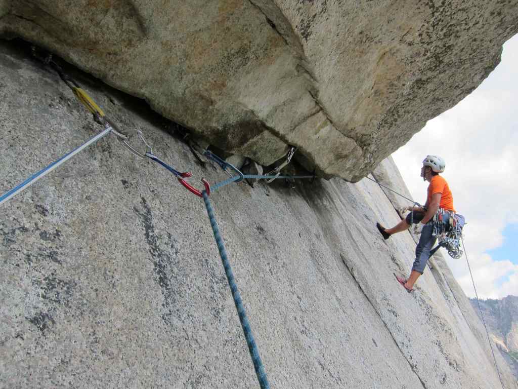 The exit from the roof and getting into the chimney could be the hardest move which I fell off in this photo