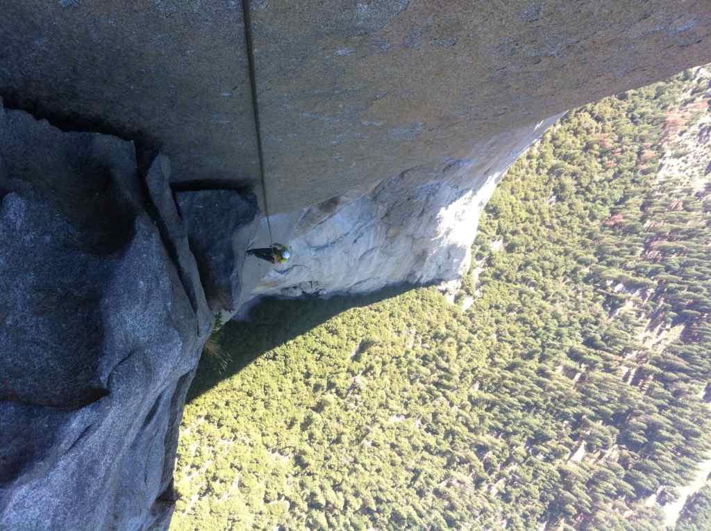 Jugging to the last high point with El Cap below me